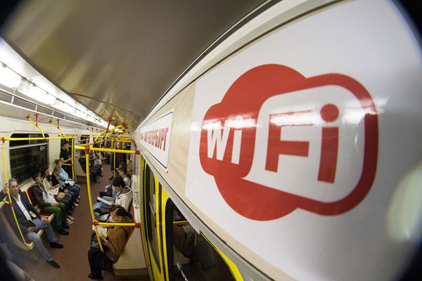 Персональные данные пользователей Wi-Fi московского метро оказались под угрозой