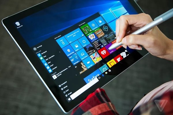 Обновление Windows 10 удаляет файлы пользователей