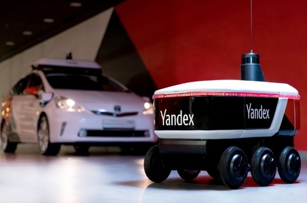 «Яндекс» представил робота-доставщика