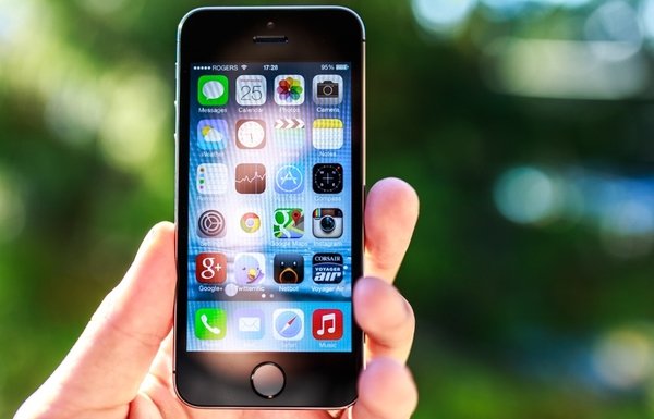 Владельцы iPhone 5 могут лишиться интернета